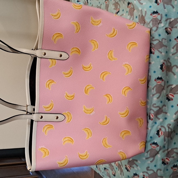 Coach Reversible Tote Banana Print - Picture 3 of 9
